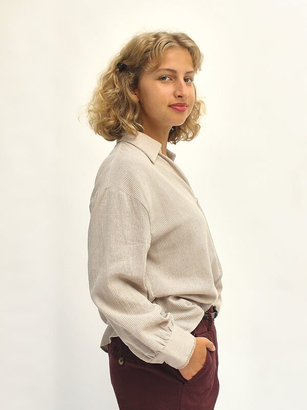 Blusa oversize con caida elegante - Imagen 3