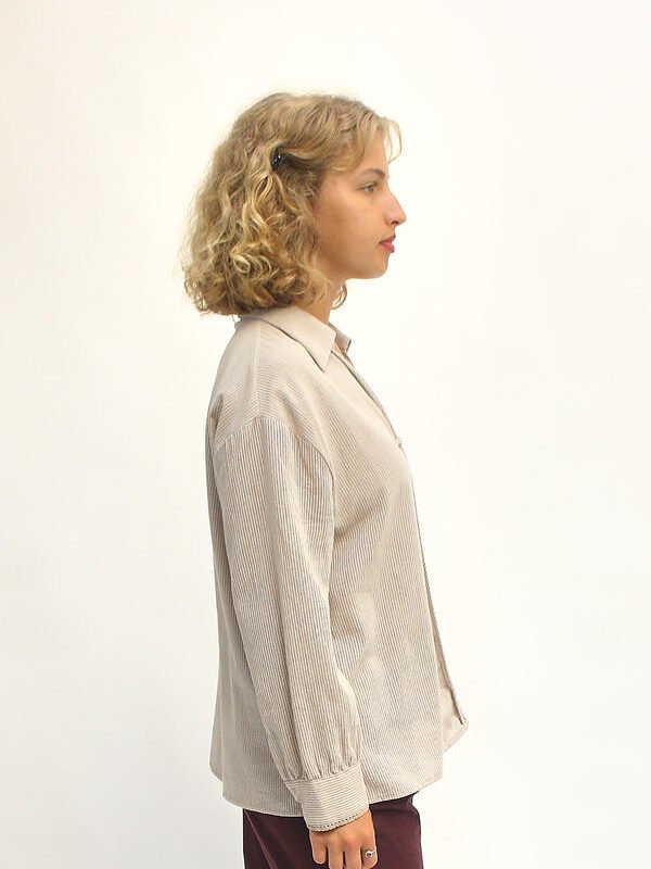 Blusa oversize con caida elegante - Imagen 6