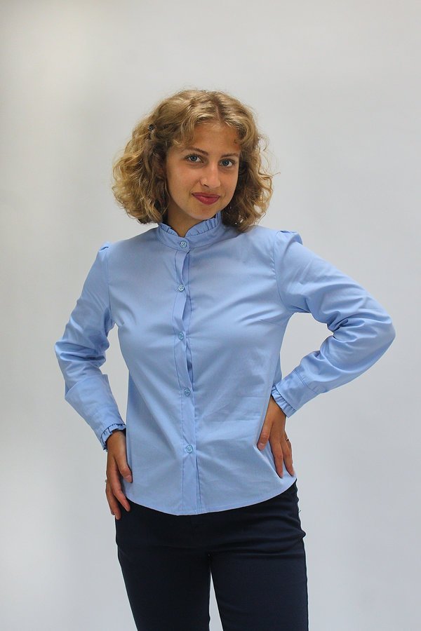 Camisa de cuello fruncido azul