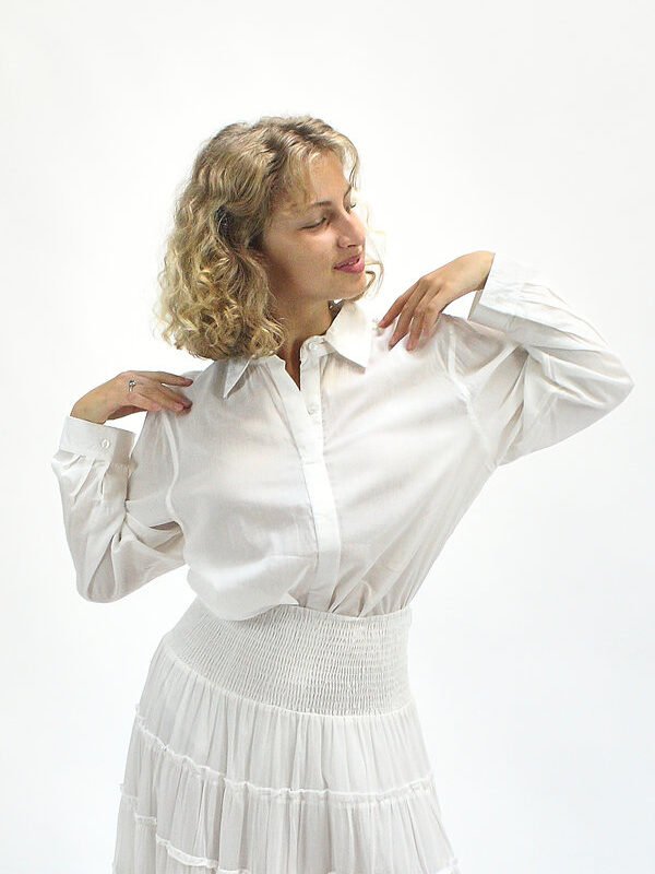 Camisa oversize corte clásico blanco