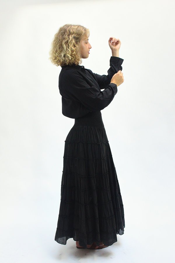 Falda larga con vuelo escalonado negro - Imagen 6