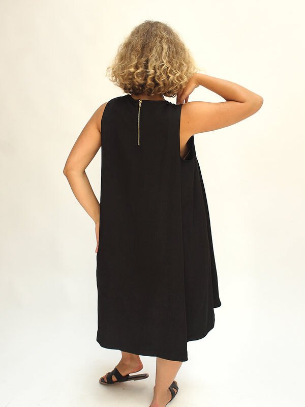 Vestido midi de raso negro - Imagen 4
